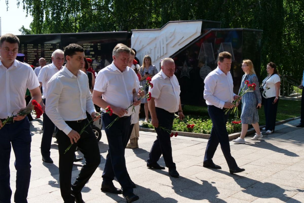 Ульяновские единороссы почтили память ветеранов боевых действий