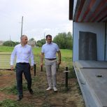 Приём граждан, партийный десант и встреча с семьями участников СВО - Александр Шаклеин с рабочим визитом посетил Вавожский район