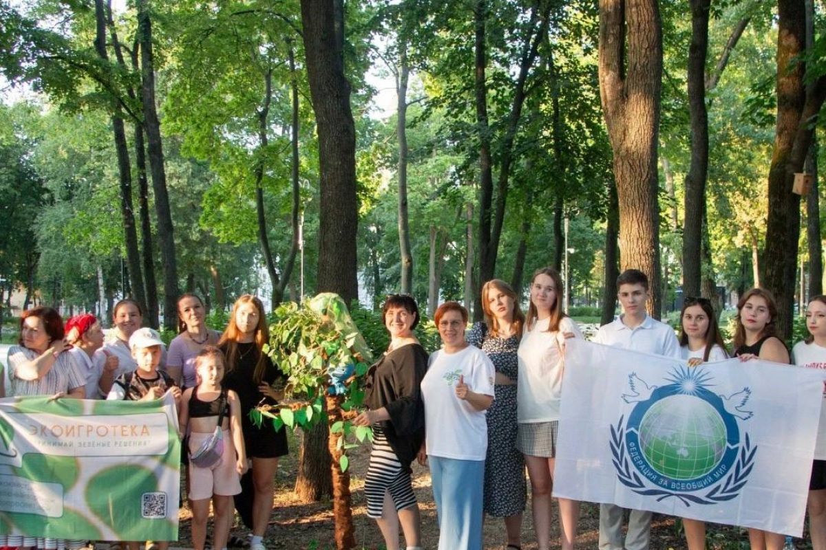 В рамках партпроекта «Чистая страна» в районах области проходят экоакции