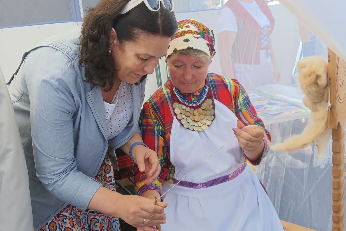 Наталья Пыжикова поздравила жителей Пировского муниципального округа со столетним юбилеем