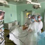 Врачи Архангельской областной больницы применили новейший метод лечения послеоперационных грыж