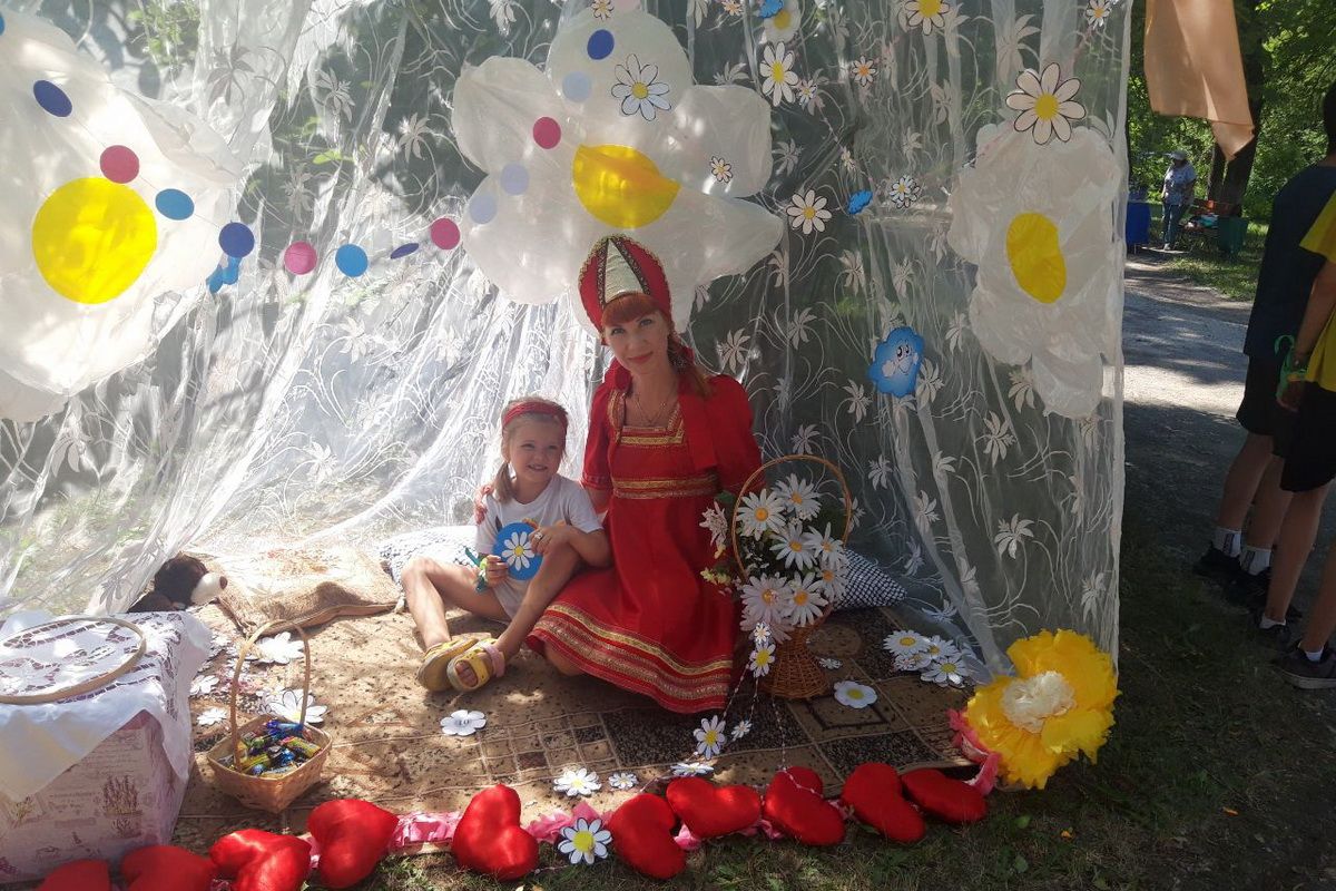 Семейный праздник прошел в Сормовском районе в преддверии Дня семьи, любви и верности