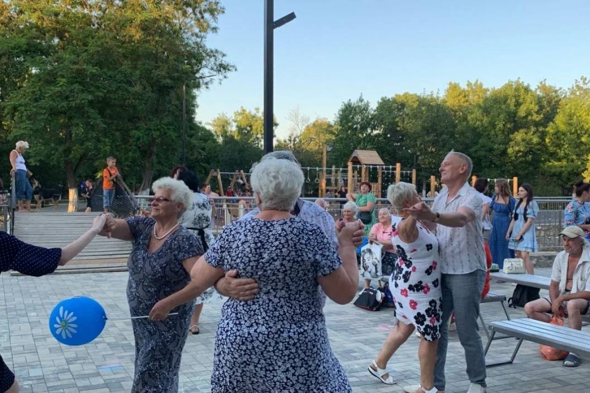 Танцы для старшего поколения – новый проект «Единой России» в Херсонской области