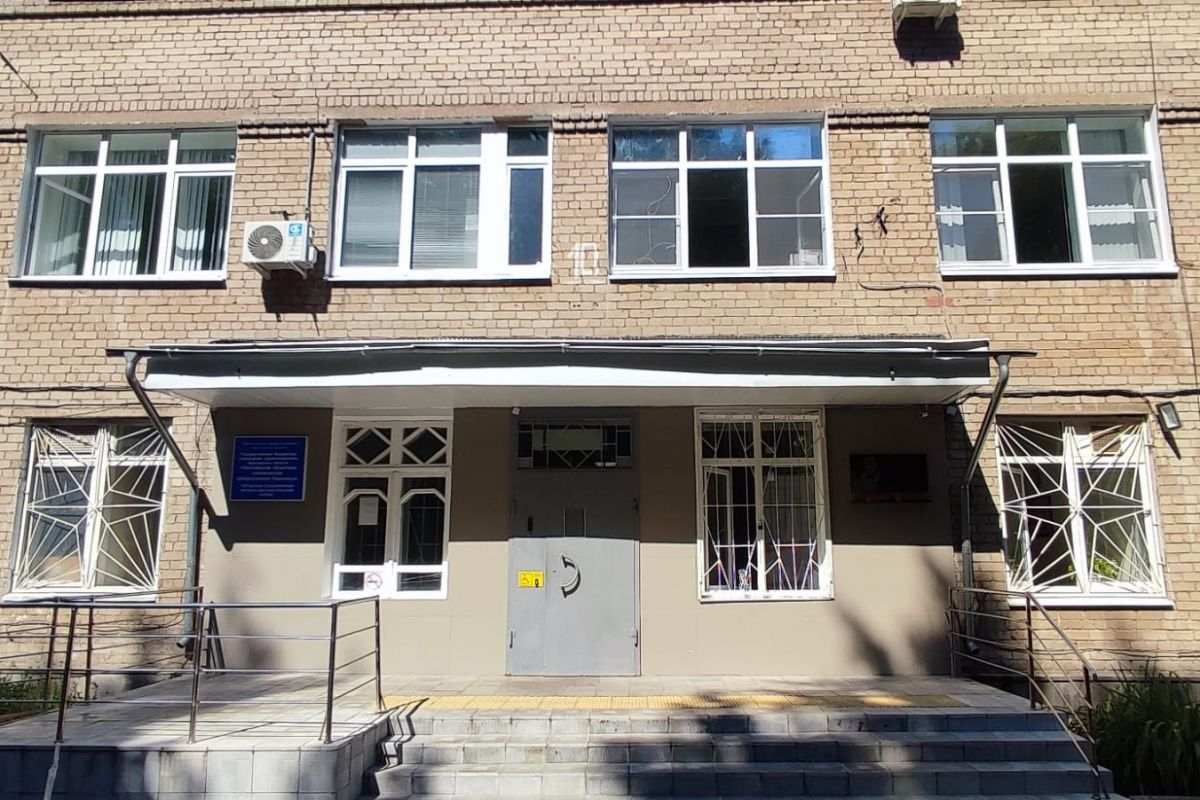 При поддержке депутата "Единой России" в областной туберкулезной больнице заменили окна