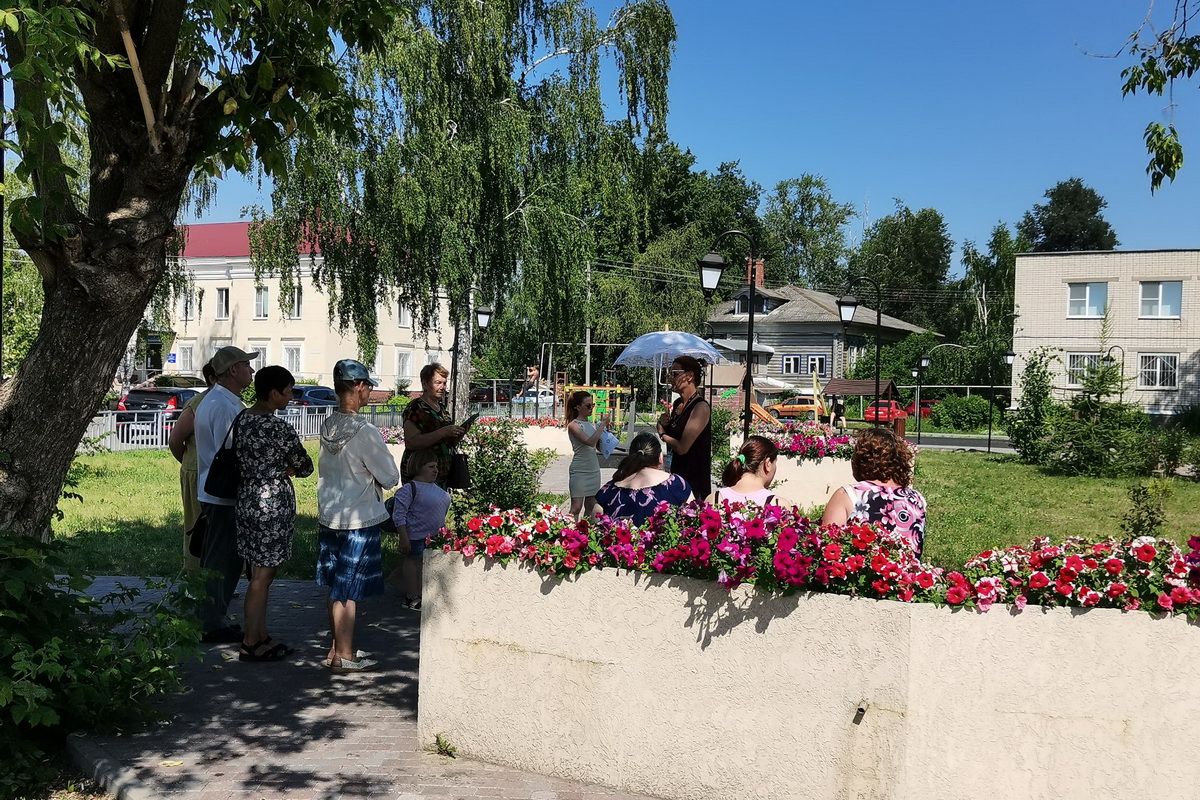 «Гостеприимный город для всех»: в Володарске организовали экскурсию для людей с ОВЗ