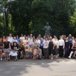 Семьи бойцов и врачей поздравили с Днем семьи, любви и верности в военном госпитале им. Бурденко