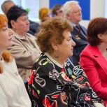 В Мурманске «Единая Россия» провела занятие по кибербезопасности для старшего поколения