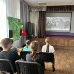 «Единая Россия» организовала для кузбасских школьников просмотры фильмов о Героях Великой Отечественной войны и спорта