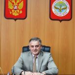 Сегодня празднует День рождения секретарь МО Партии «Единая Россия» в Малгобекском районе, Председатель районного совета депутатов Корейш Гулиев