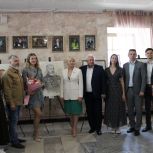 При поддержке «Единой России» в Курске открыли выставку «Родина в сердце Героя»