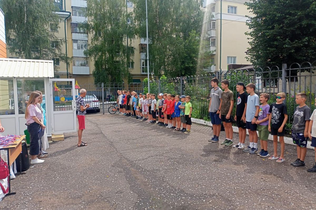 В детско-юношеской спортивной школе №4 состоялся спортивный праздник