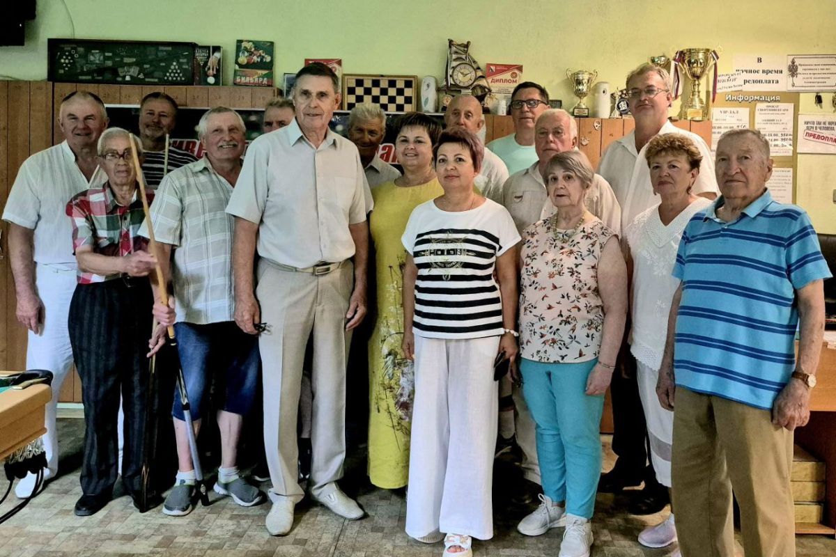 В Севастополе прошел турнир по бильярду для представителей Гагаринской ветеранской организации