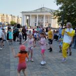 Депутат Липецкого облсовета Ольга Митрохина организовала праздник на своем округе в День семьи, любви и верности