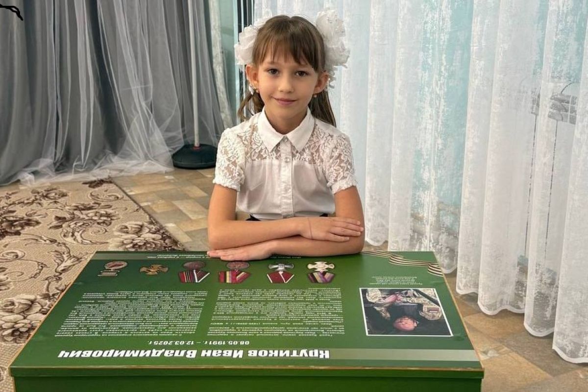 «Единая Россия» открыла Парту Героя в детском саду Курска