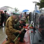 Жители Шемышейки почтили память защитников Отечества