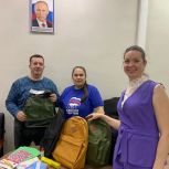 Депутаты-единороссы  активно участвуют в акции "Собери ребенка в школу"