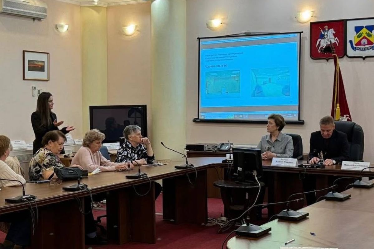 На юго-западе столицы состоялся открытый диалог жителей с главным врачом государственной стоматологической поликлиники