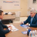 Владимир Якушев и врио губернатора Новгородской области Александр Дронов обсудили задачи по подготовке к выборам-2025 в регионе