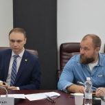 Бизнесмены из Баоцзи оценили развитие станкостроительного завода в рамках проекта «Выбирай свое»