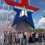 «Единая Россия» организовала экскурсию в столицу для победителей акции «Ожившая история»