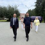 Михаил Клименко и Лилия Белоблоцкая проверили парк Маяковского на безопасность для детей