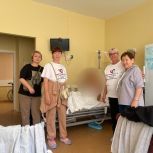 Активисты «Женского движения Единой России» Бурятии навестили бойцов в госпиталях Санкт-Петербурга