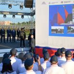 Владимир Путин по видеосвязи с Денисом Паслером открыли движение по скоростному участку М-12 «Восток»