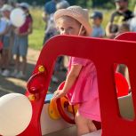 В Родниках Ивановской области при поддержке «Единой России» установили современную детскую площадку