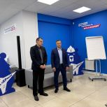 В Липецке единороссы наградили победителей конкурса рисунков «Безопасные дороги глазами детей»