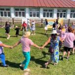 В Каракокшинском сельском поселении состоялся интерактивный семинар «Создаем будущее своими руками» и праздник «День соседей»
