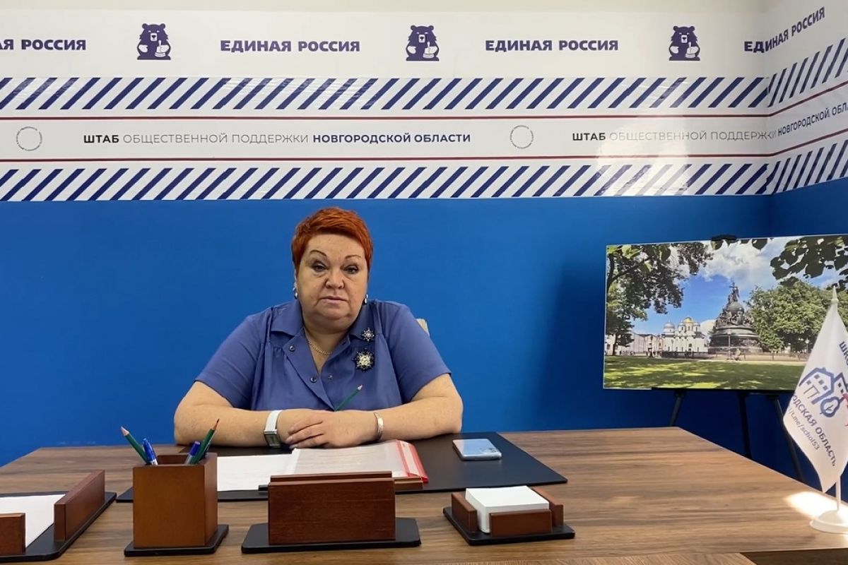 "Школа ЖКХ" продолжает консультировать новгородцев