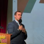 Руководитель совета сторонников Единой России Сергей Пивков открыл окружной форум в Вельске