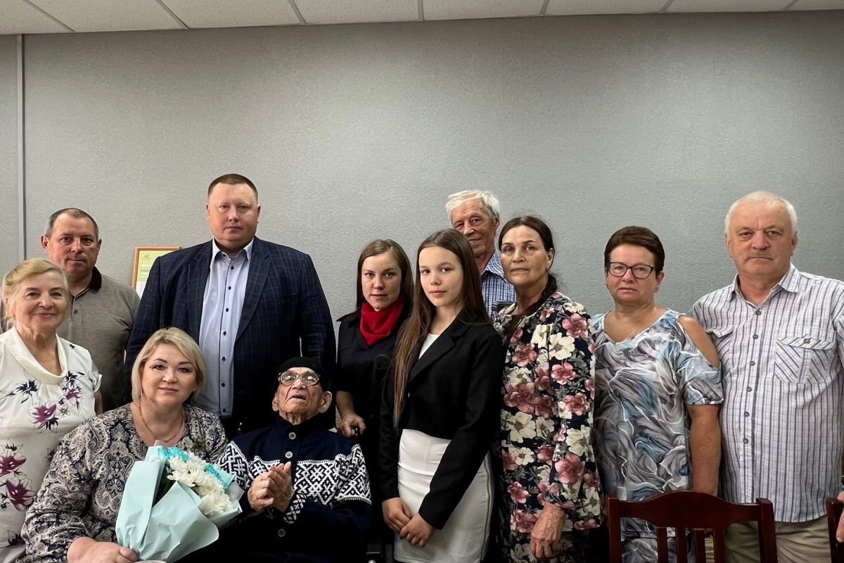 Ветерану Великой Отечественной войны Анатолию Алексеевичу Валову – 103 года