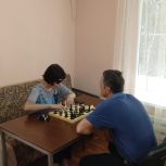Турнир по шахматам, кубок по волейболу, тренировки – «Единая Россия» продолжает серию мероприятий в рамках «Силы России»