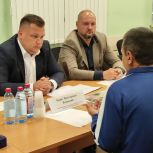 «Единая Россия» проводит личные приемы граждан: доступность и открытость для всех