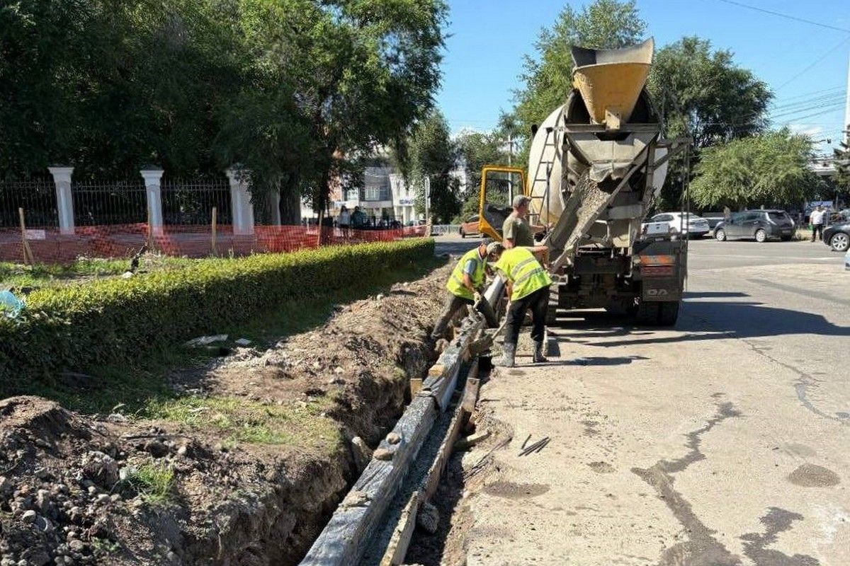 Иркутские единороссы проверяют ход работ по благоустройству общественных пространств в рамках партийного проекта «Городская среда»