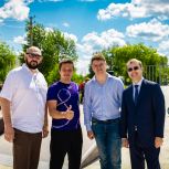 Лев Ковпак и Сергей Карякин открыли скейт-парк в Арамиле