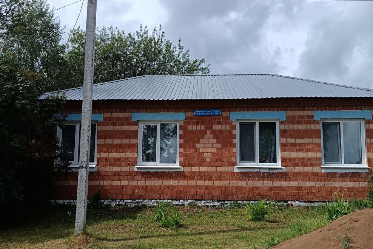 В рамках федерального проекта «Единой России» в Якшур-Бодьинском районе отремонтировали сельский клуб