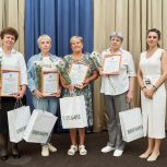 В Новосибирске «Единая Россия» вручила награды региональным победителям конкурса «Земский почтальон»