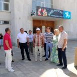 Члены фракций «Единой России» в Рязанской областной и городской Думе оценили ход и качество работ по благоустройству территории у Рязанского театра кукол
