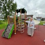 В Волосово открыли новую детскую площадку