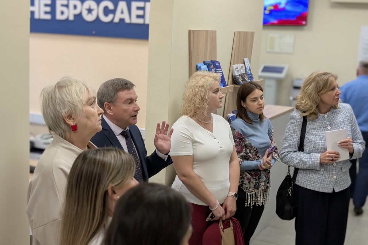 В Рязани «Женское движение Единой России» провело очную встречу школы «Жизнь после Победы» для семей участников СВО