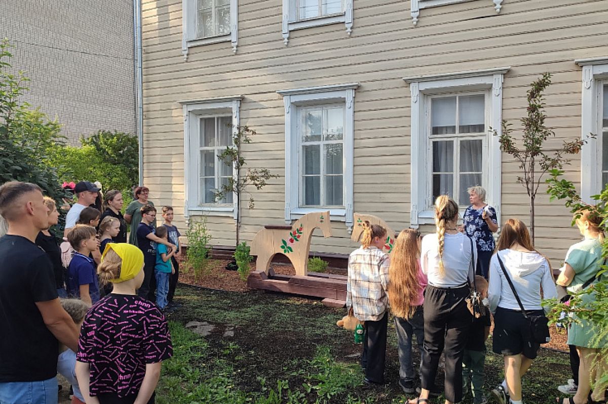 В Вельске преобразилось пространство у детской модельной библиотеки