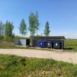 Координатор партийного проекта «Чистая страна» в Вологодском округе Александр Пиманов информирует о ходе выполнения работ по организации и ремонту контейнерных площадок на территории округа.