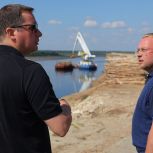 Александр Цыбульский посетил Верхнетоемское подразделение Группы компаний «Титан»