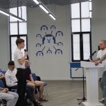 В рамках проекта «ПолитЗавод» прошло обучающее занятие по созданию личного бренда и контента в соцсетях