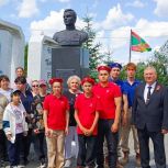 Саткинские единороссы провели экскурсию в рамках партпроекта «Историческая память»