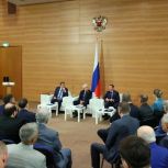 Поддержка бойцов, семей с детьми, пенсионеров: «Единая Россия» подвела итоги работы фракции в весеннюю сессию Госдумы