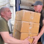 Общественная организация «Русский мир» передала очередную партию гуманитарного груза «Женскому движению Единой России» в ДНР
