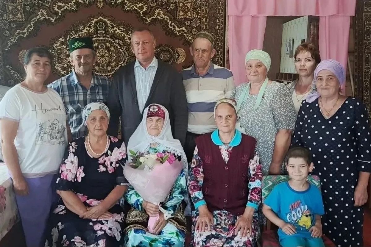 Жительница Алькеевского района Зария Ахметшина отметила 100-летний юбилей